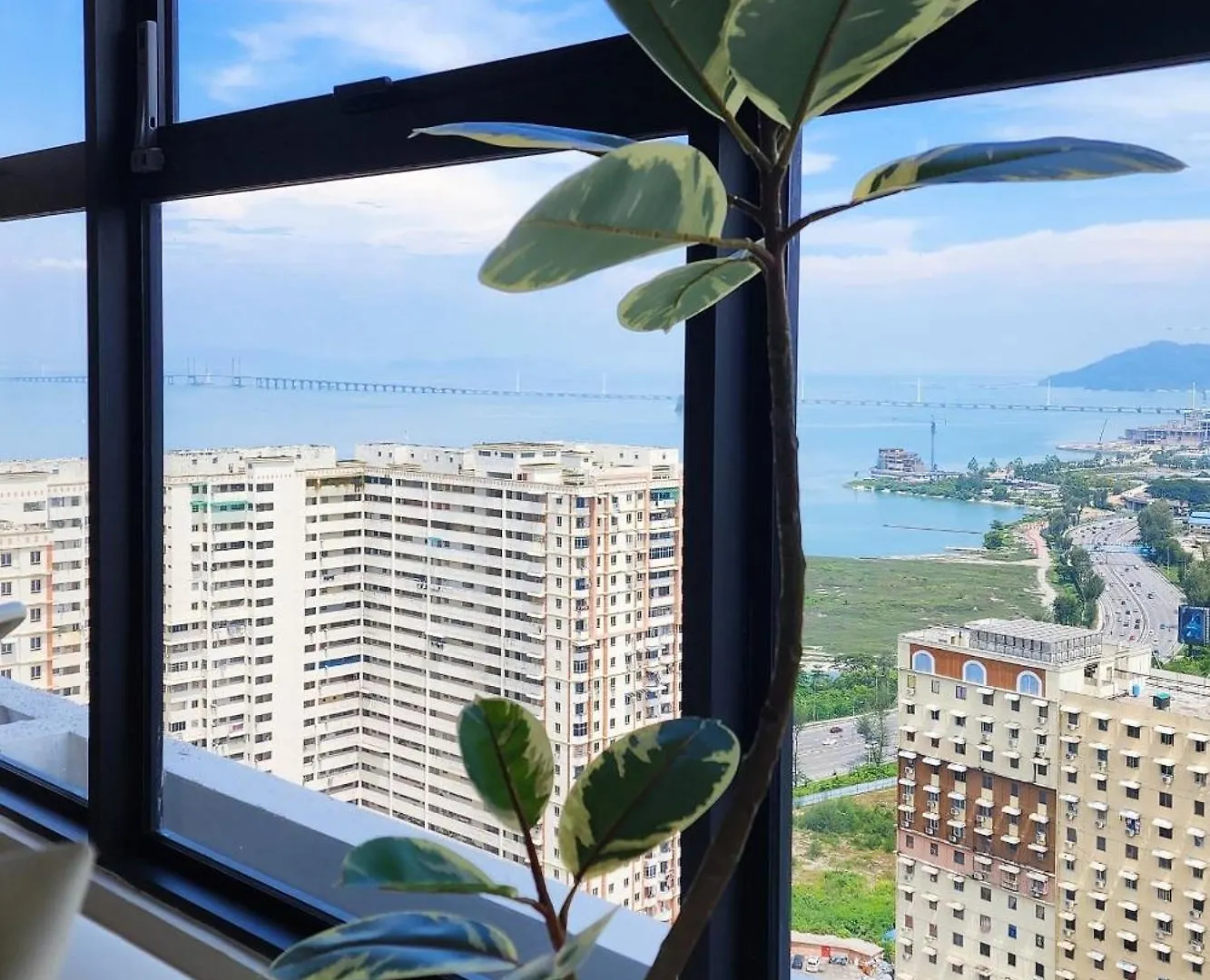 Tatami With Seaview, 9Pax, Urban Suites By Pg Home Τζωρτζ Τάουν 0*,  Μαλαισία