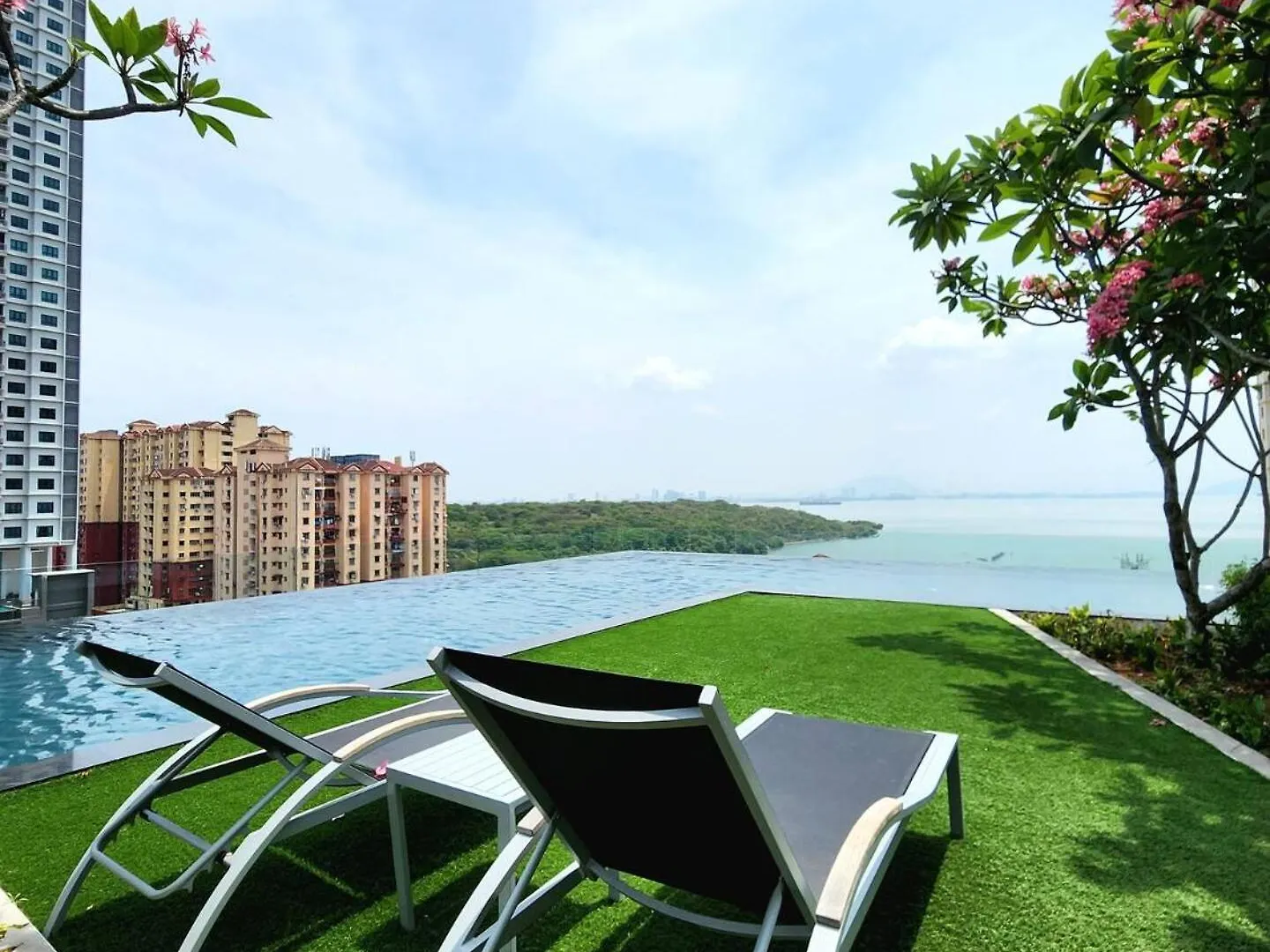 ג'ורג' טאון Tatami With Seaview, 9Pax, Urban Suites By Pg Home 0*, ג'ורג' טאון